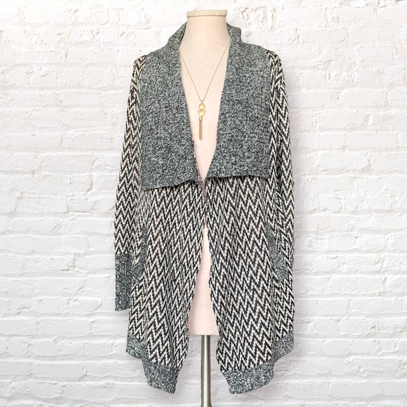 PINK OWL Open Front Cardigan Tribal Drape SouthWestern Aztec Sweater Medium Gray - Picture 10 of 10